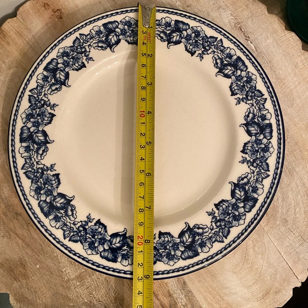 Highgrove Blue Trim Wedgwood for Williams Sonoma, Salad Plate